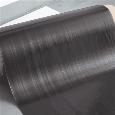 Hva er mikrobølgeovnoppvarming i karbonfiberproduksjon?