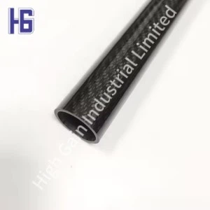 Karbonfiber flettet rør